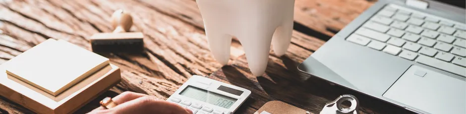 Financiar cuidados de saúde oral