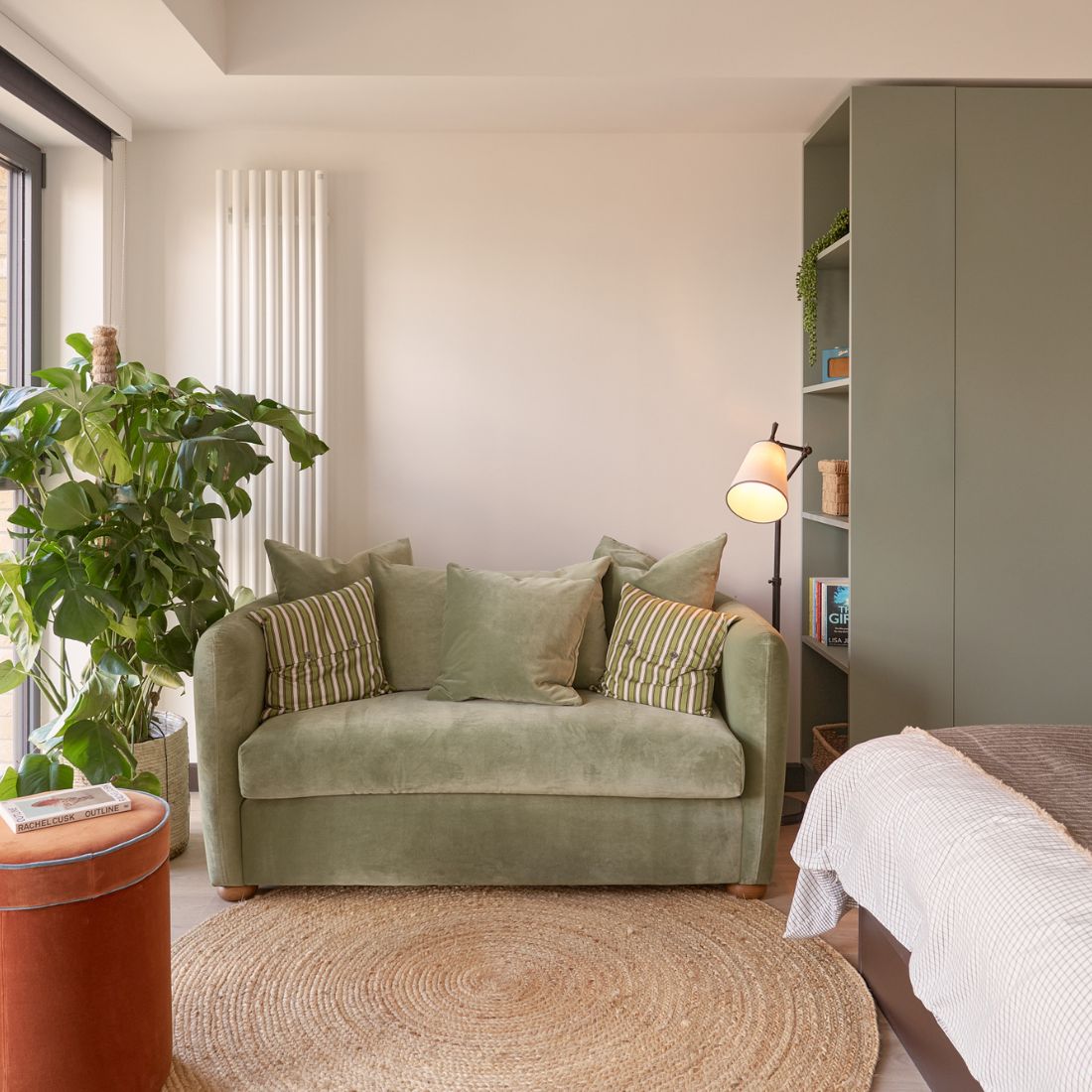 Alba - Large studio sofa
