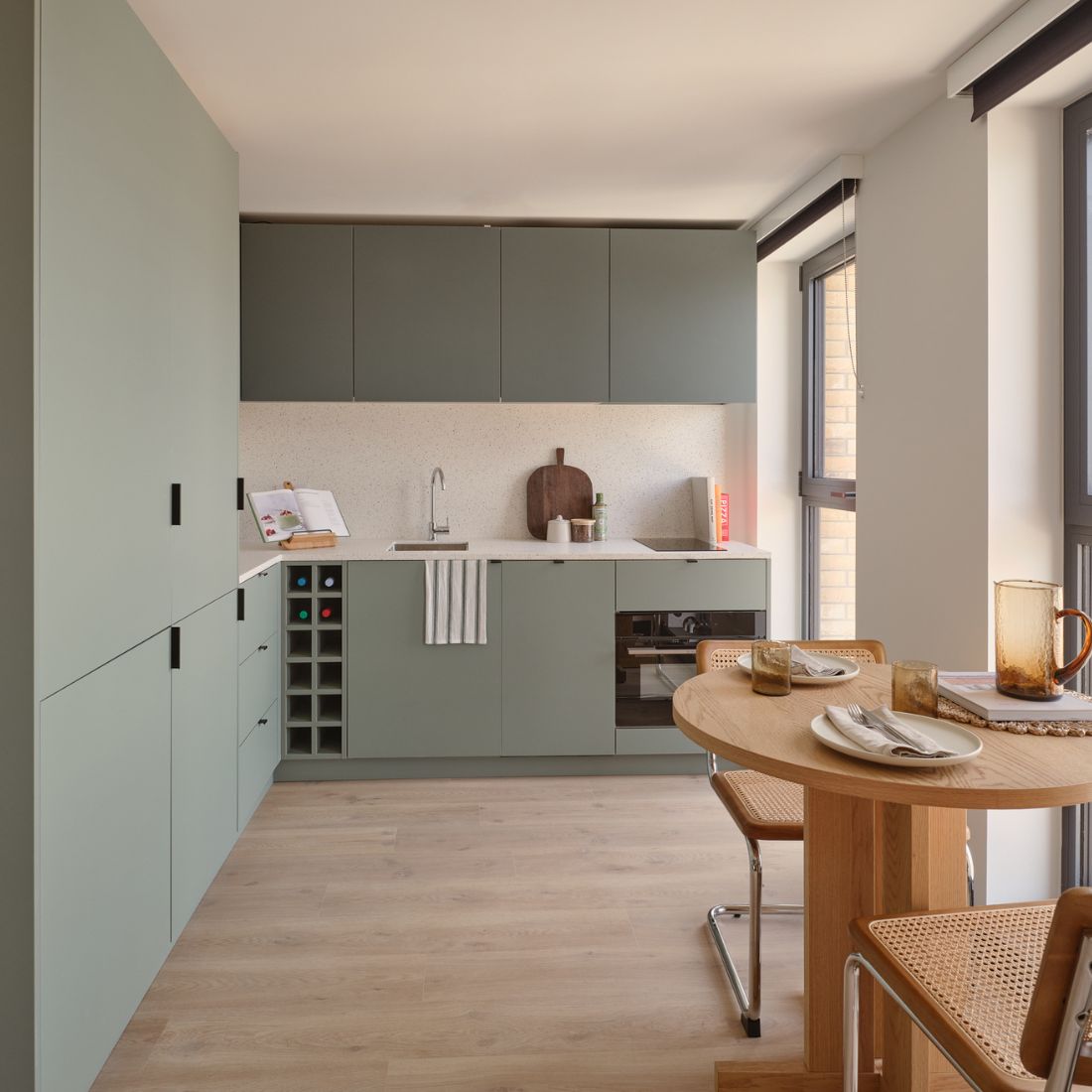 Alba - Large studio kitchen