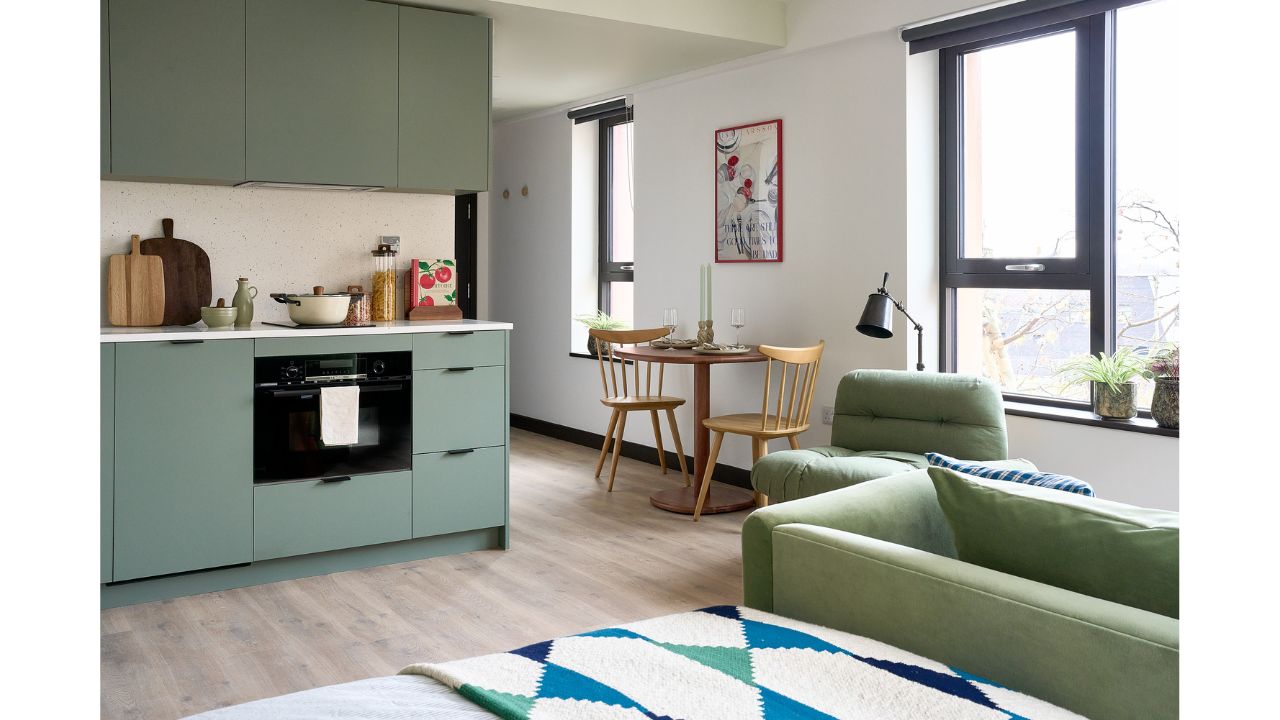 The Altham - Large Studio