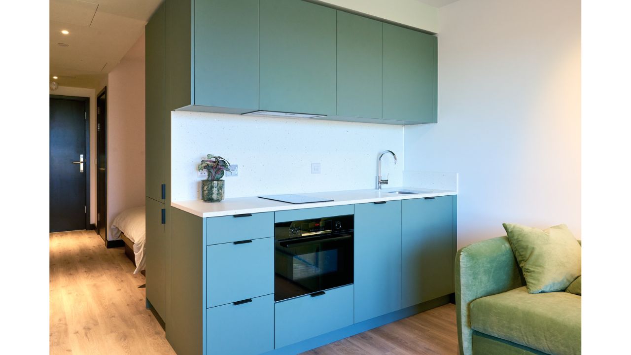 Medium studio - The Altham