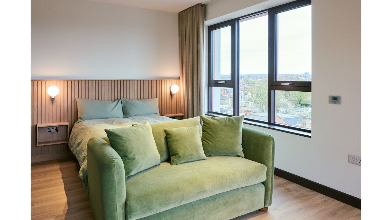 The Altham - Large Studio