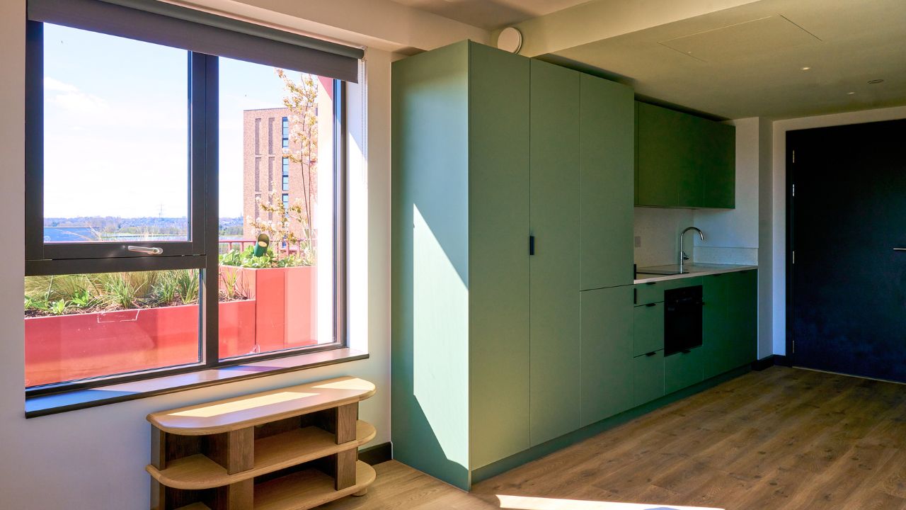 Medium studio - The Altham