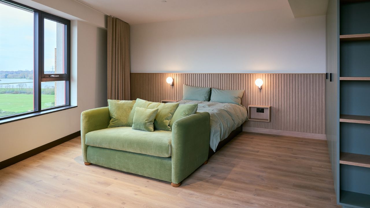 The Altham - Large Studio