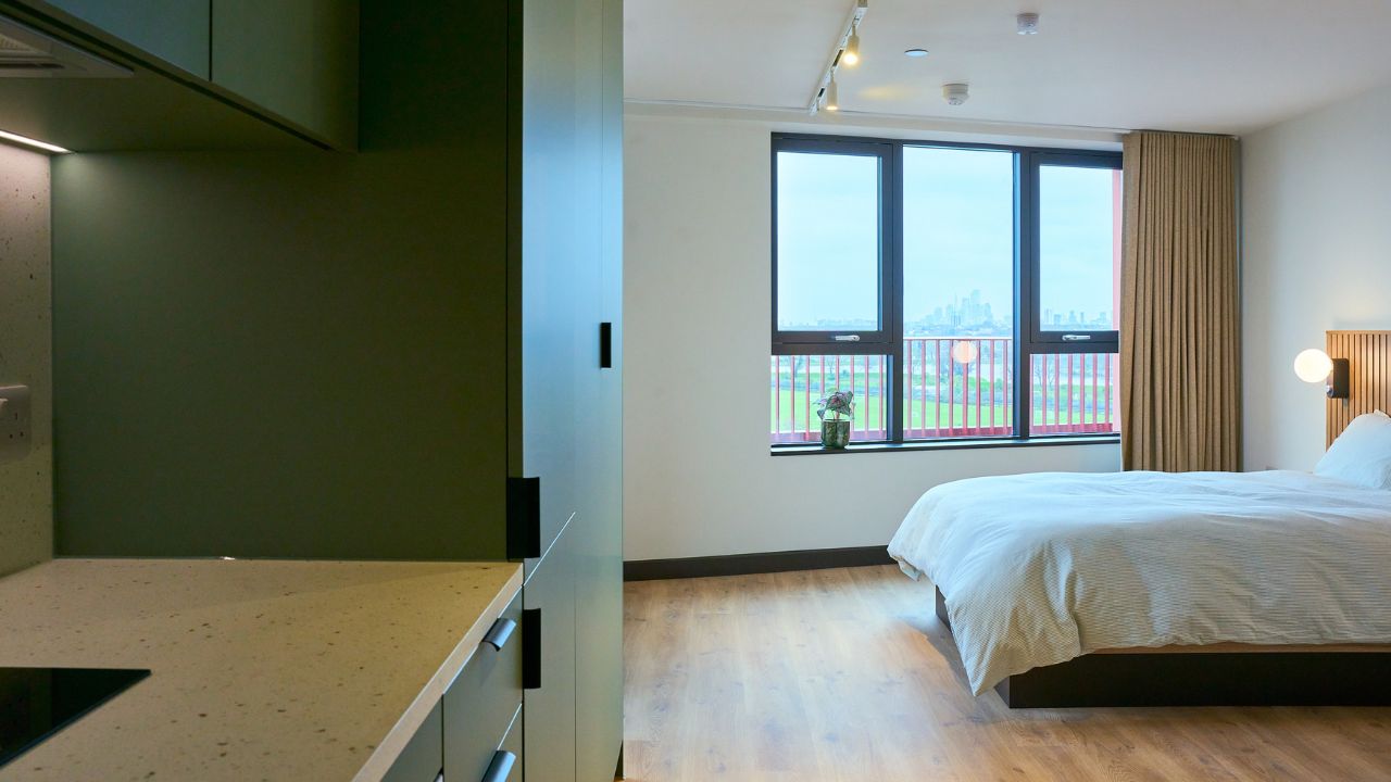 Medium studio - The Altham