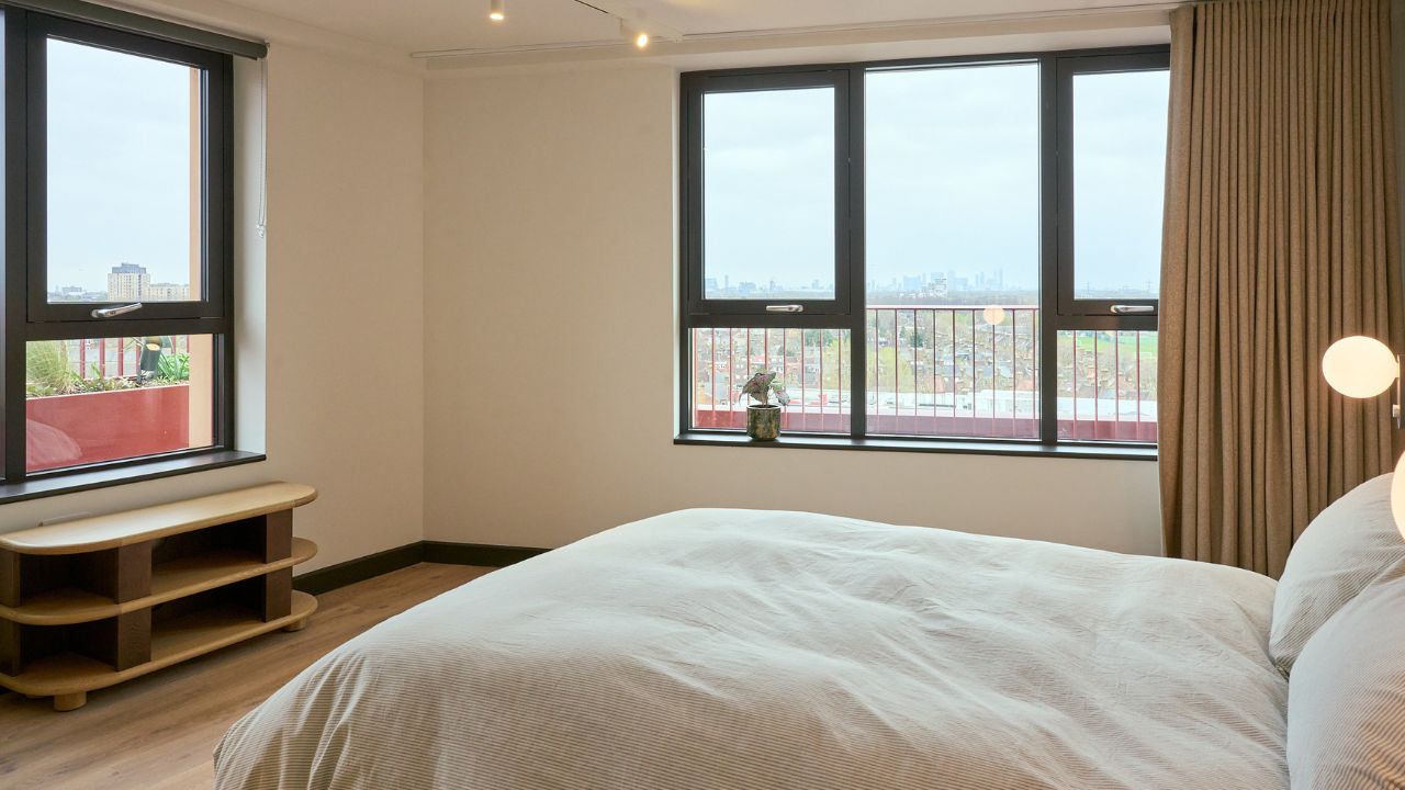 Medium studio - The Altham