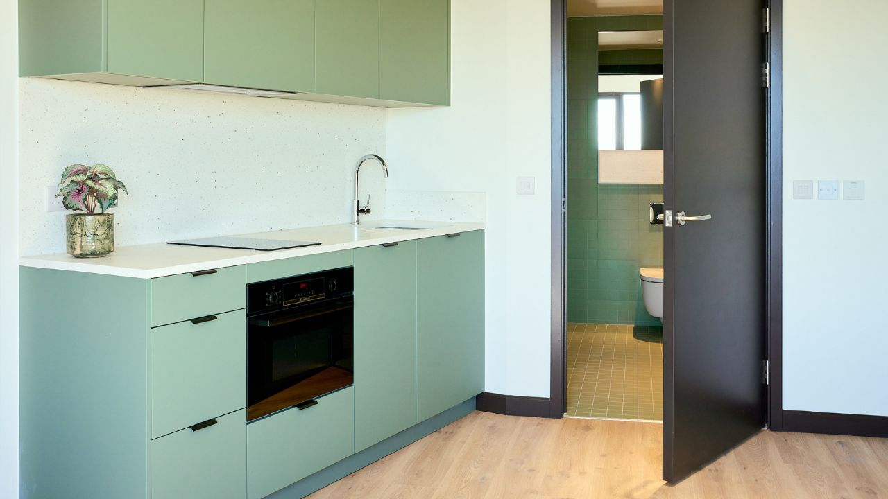 Medium studio - The Altham