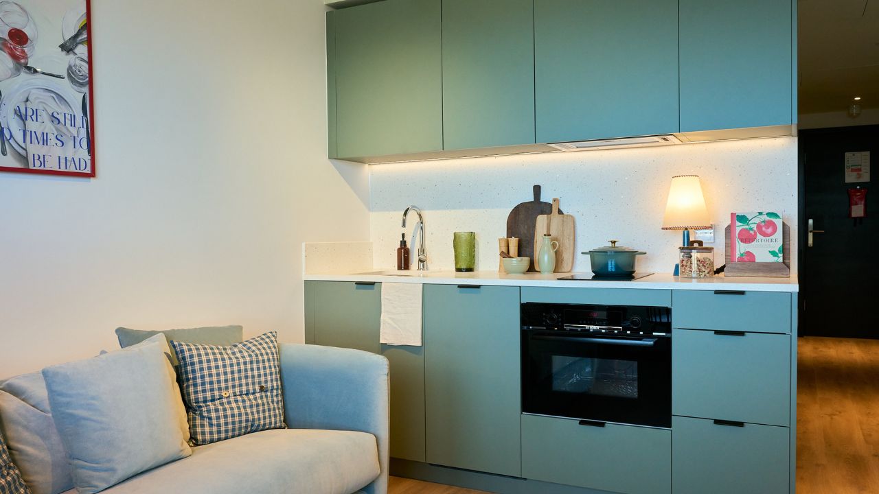 Medium studio - The Altham