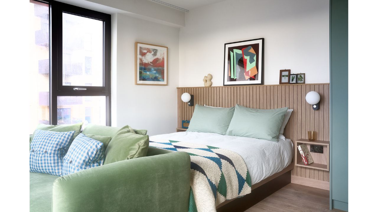 The Altham - Large Studio