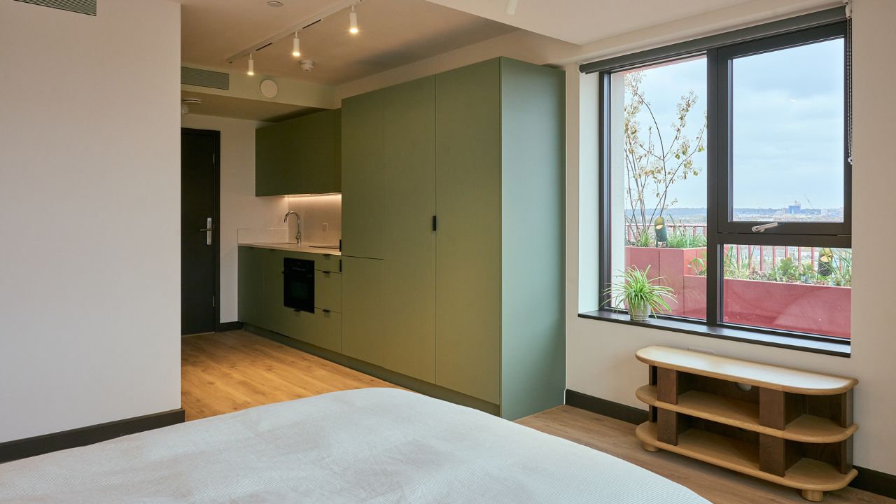 Medium studio - The Altham