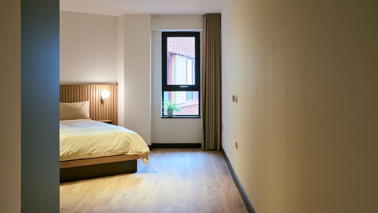 Medium studio - The Altham