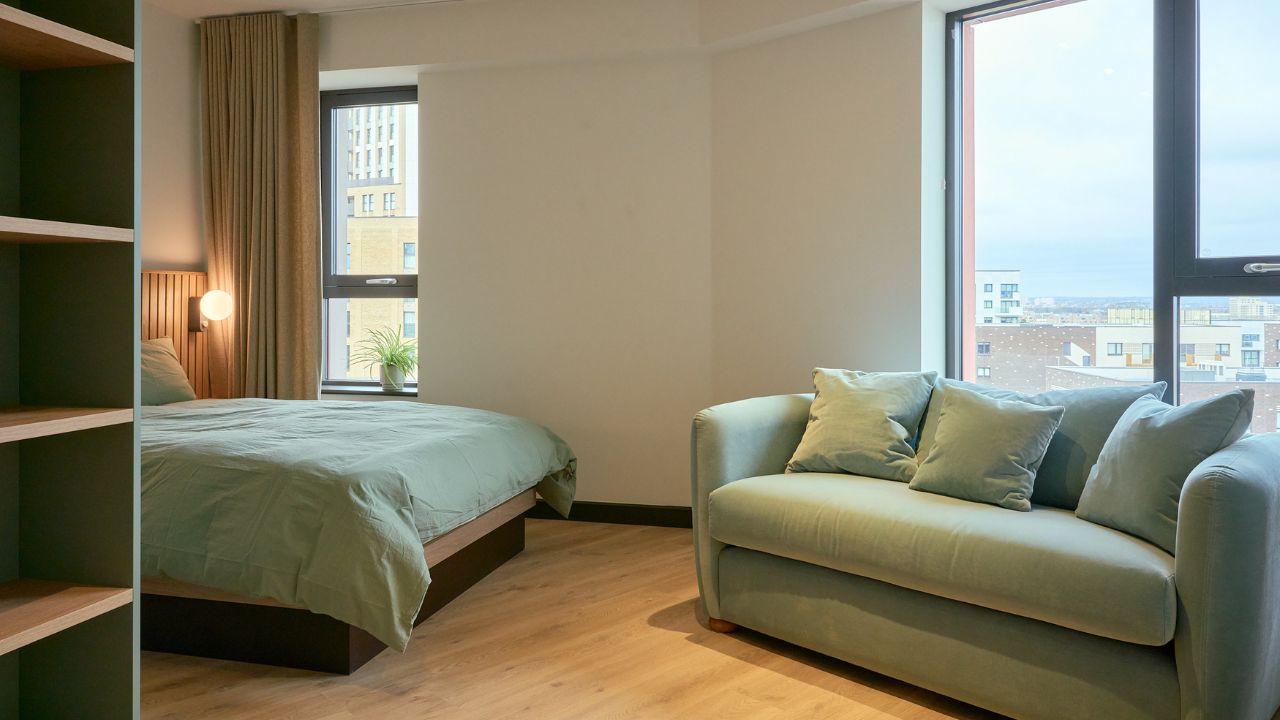 Medium studio - The Altham