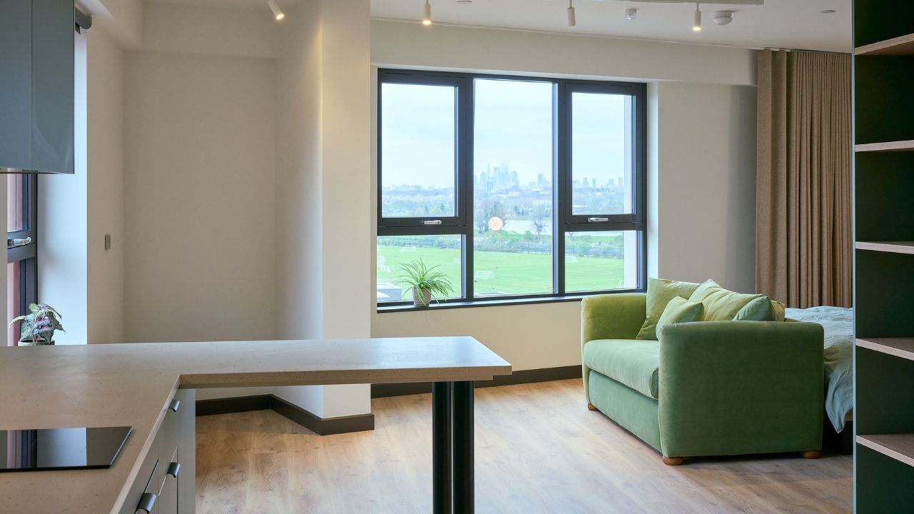The Altham - Large Studio