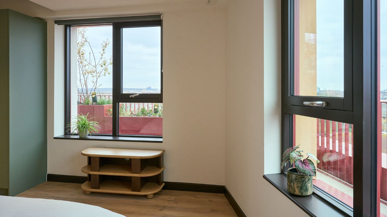 Medium studio - The Altham