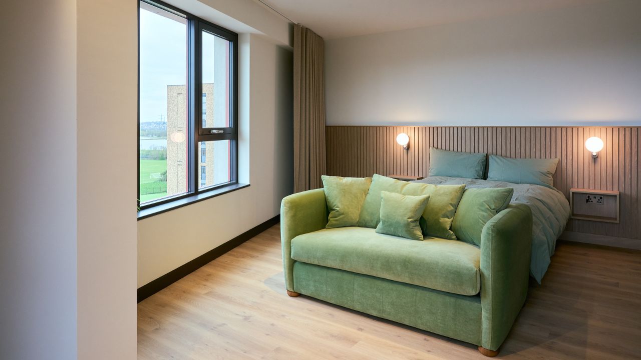 The Altham - Large Studio