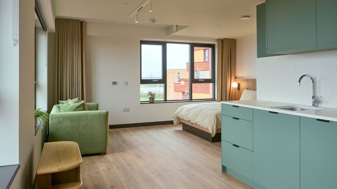 The Altham - Large Studio