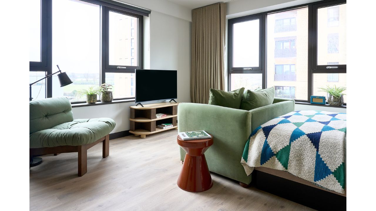 The Altham - Large Studio