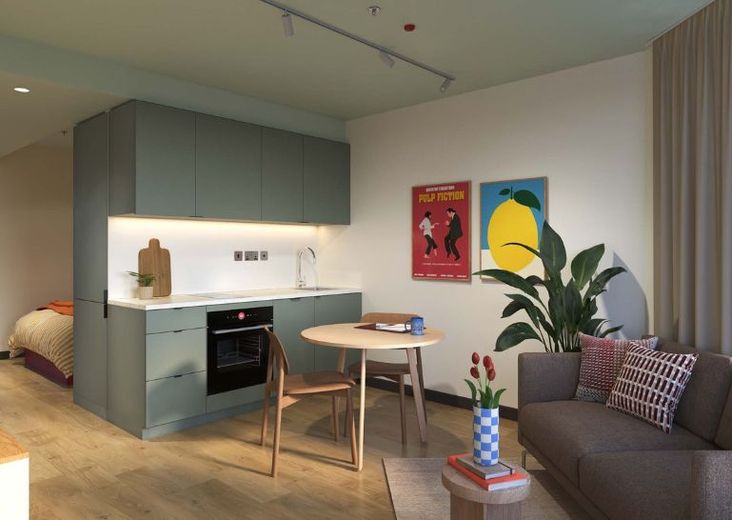 Altham large studio