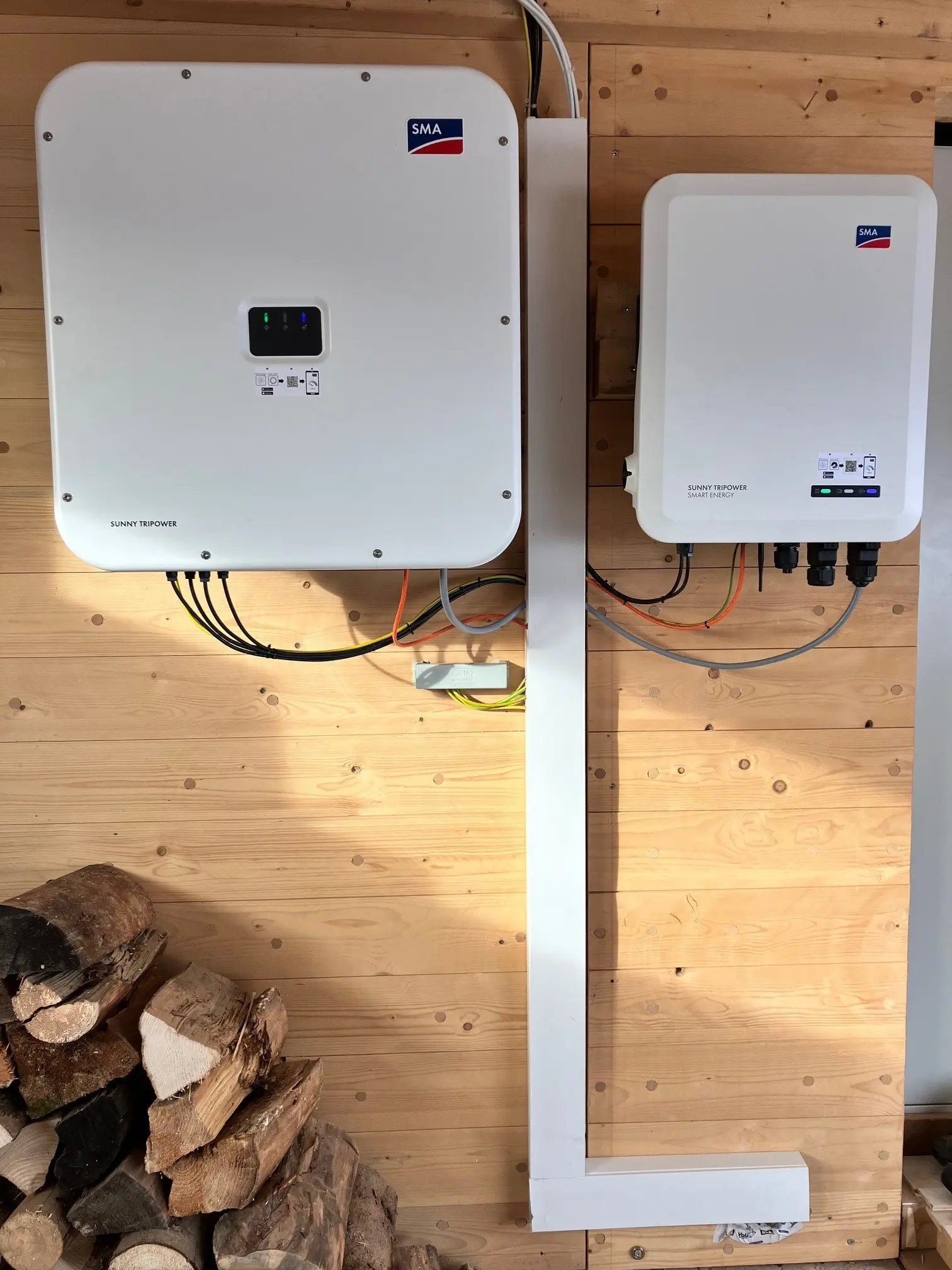 The SMA Home Manager is used as a surplus detector.