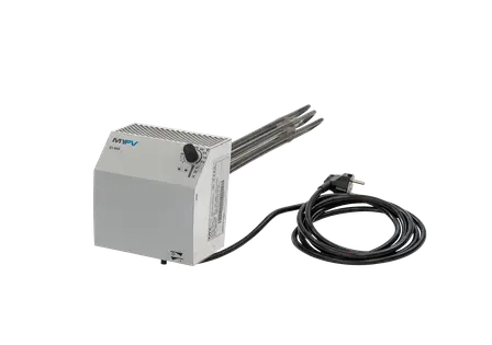 ELWA with integrated heating element for heating water storage using energy from photovoltaic panels