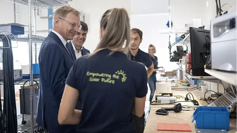 230918_LH Stelzer zu Besuch bei my-PV_©OÖVP_Mayr my-PV