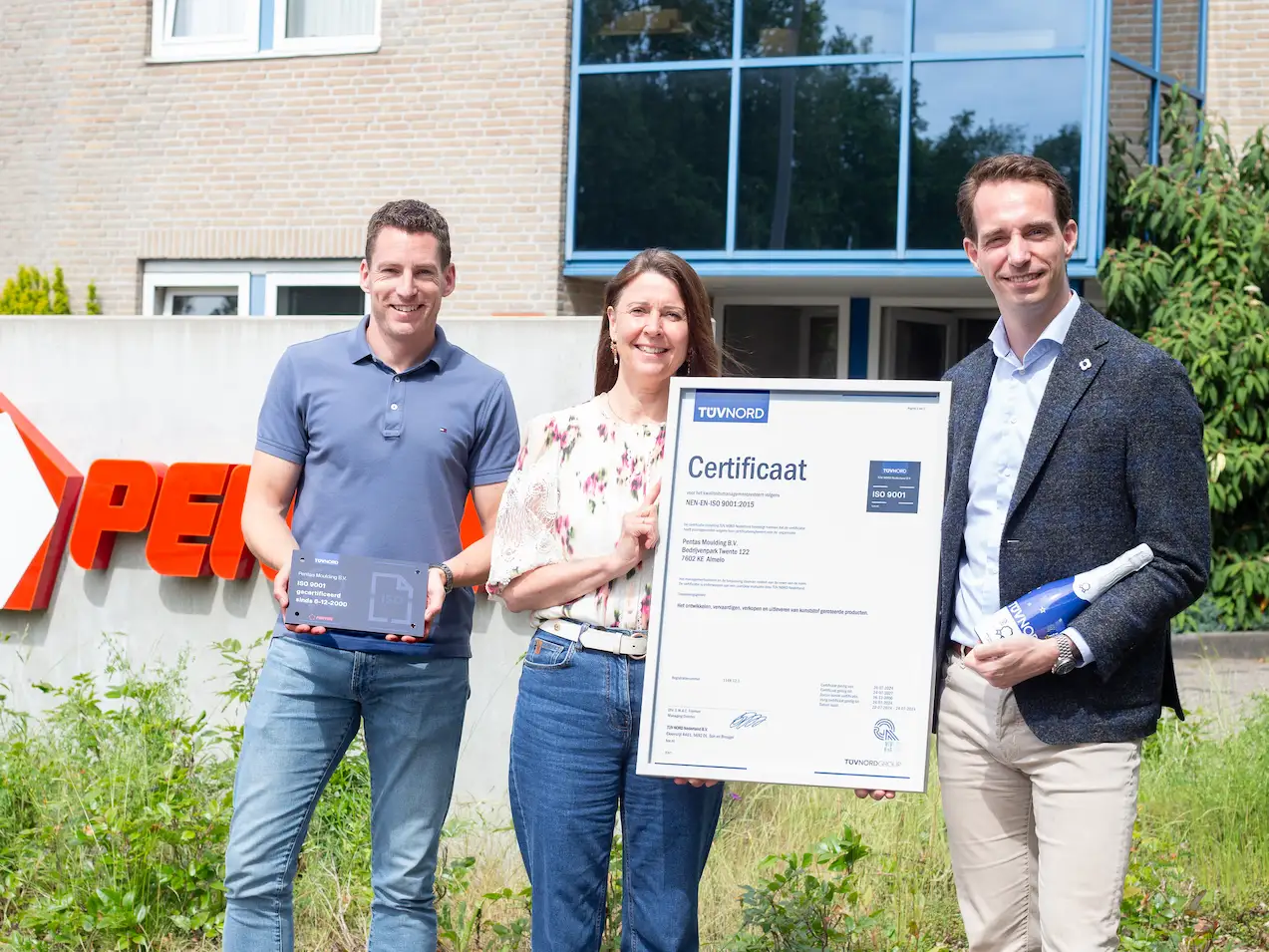 Pentas receives anniversary certificate for 25 years of ISO 9001 certification from TÜV NORD