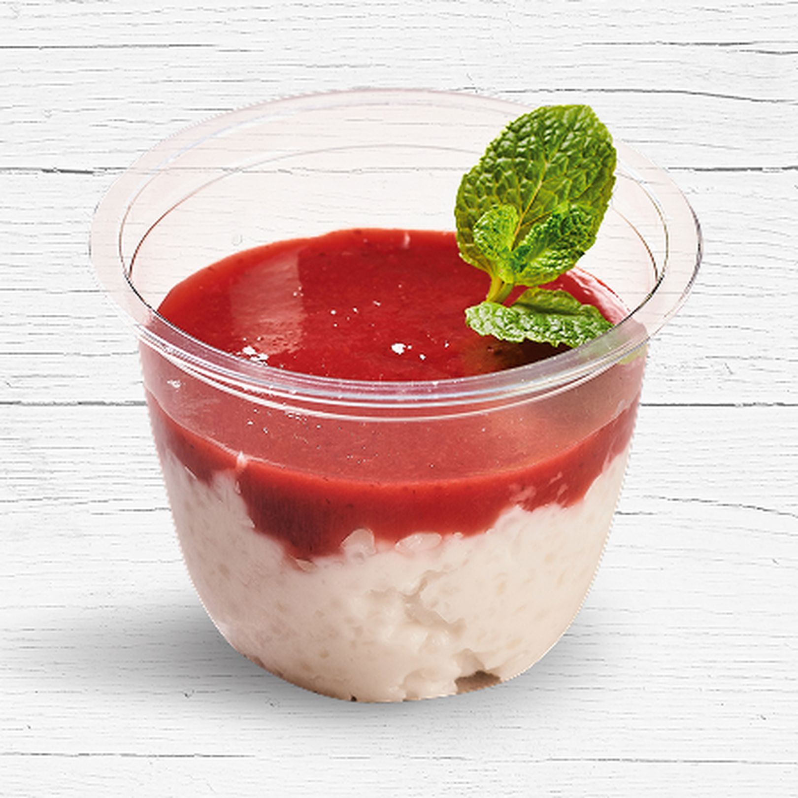 Tapiokový puding s jahodami z nabídky Restaurace Globus