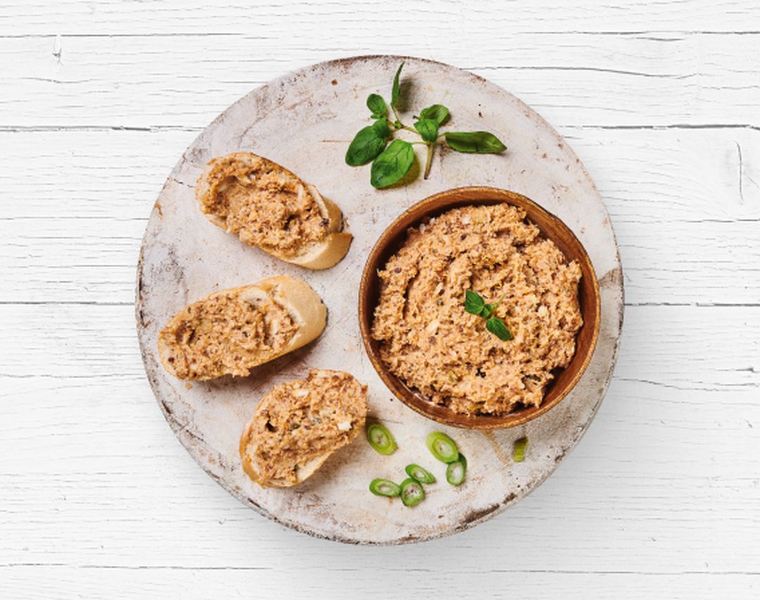 Škvarková pomazánka z nabídky Restaurace Globus