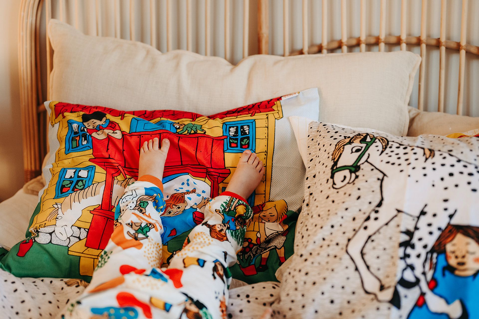 Pyjamas och lakan med Pippi-motiv