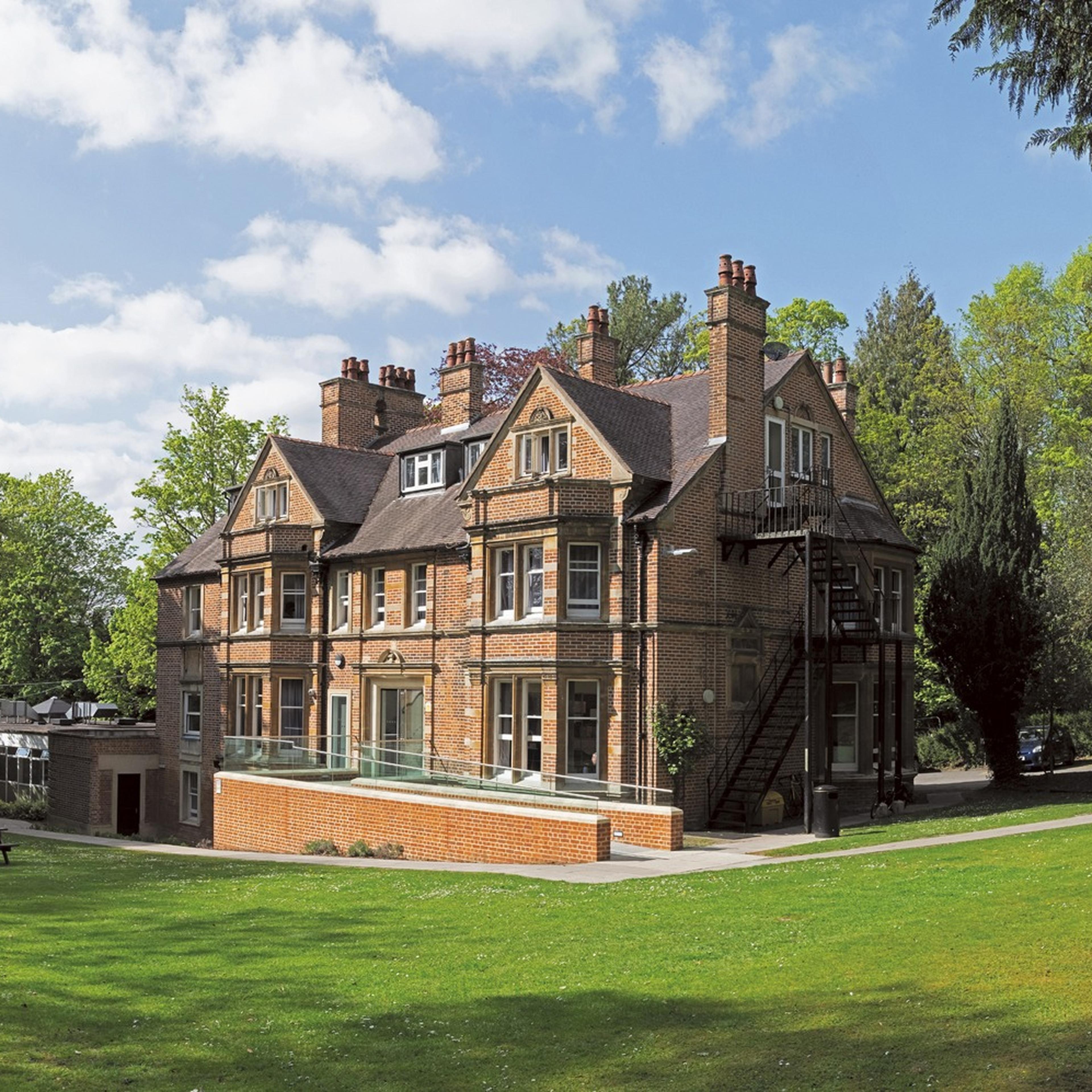 Oxford International School Day And Boarding School In Oxford EF 