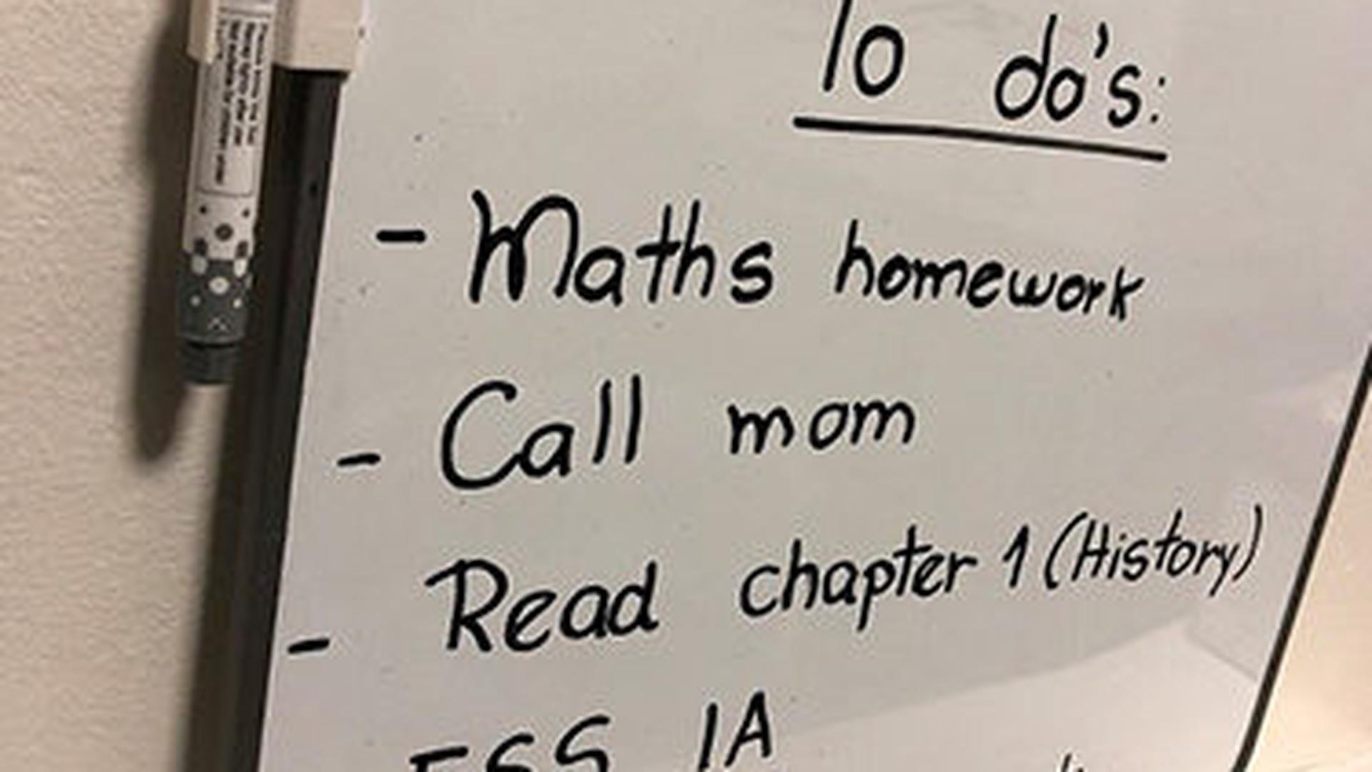 6 ways to stay on top of your school work & social life