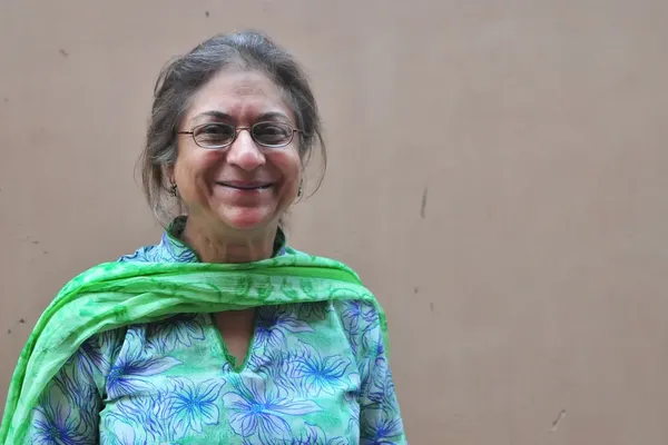 portretfoto van Asma Jahangir