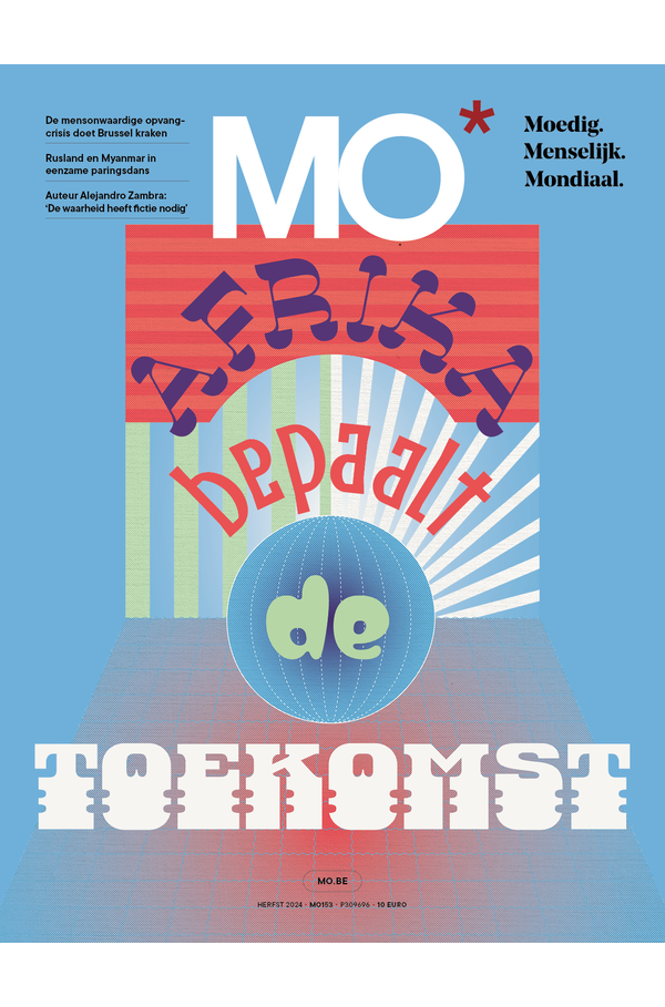 Magazine cover with bold text "Afrika bepaalt de Toekomst" and "MO" logo. Blue and red background with globe graphic.