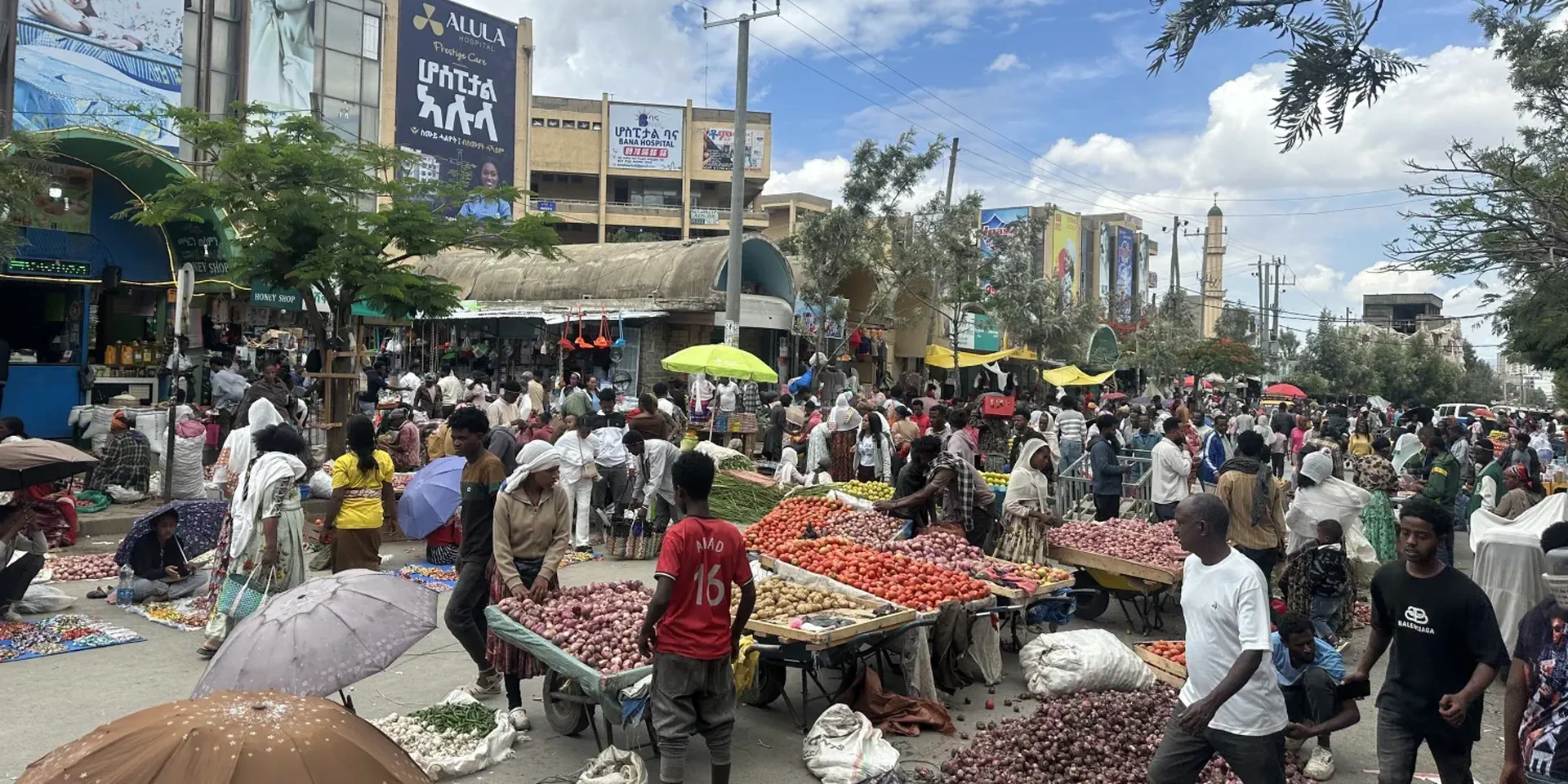 Een drukbezochte markt