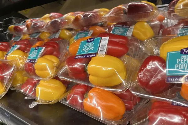 paprika's, verplakt in plastic
