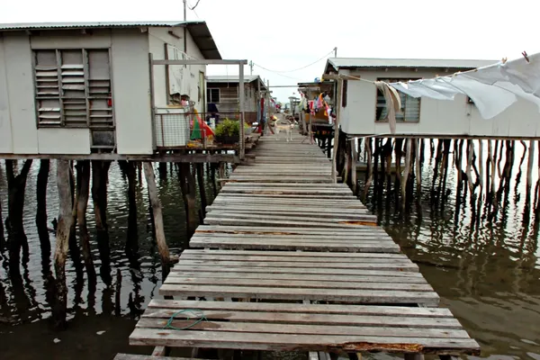 paalwoningen in Port Moresby