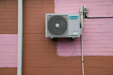 Hoe onze airco's de temperatuur eigenlijk doen stijgen
