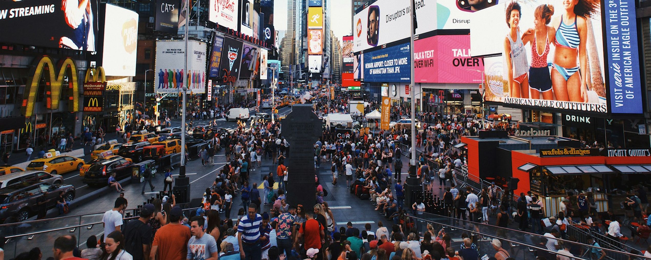 robert-bye-XLK1tJqvIt4-unsplash