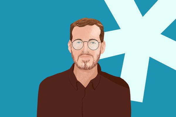 Illustrated portrait of a man with glasses and a beard, wearing a dark shirt against a teal background with white geometric shapes.