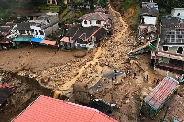 Door de Cycloon Ditwah die eind november over Sri Lanka raasde, raakten huizen en infrastructuur ernstig beschadigd en hadden tienduizenden gezinnen hulp nodig.
