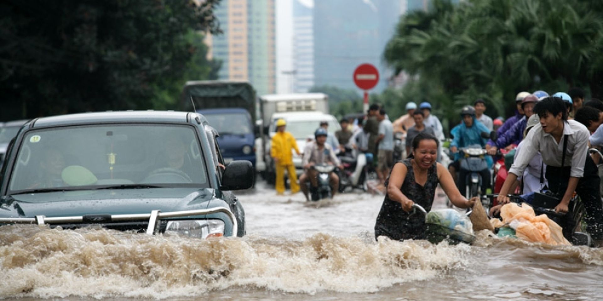 2008_Hanoi_flood,_01