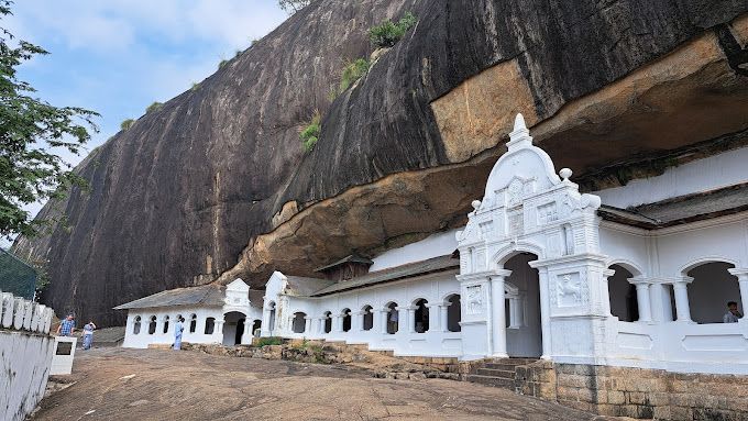 วัดถ้ำดัมบุลลา4