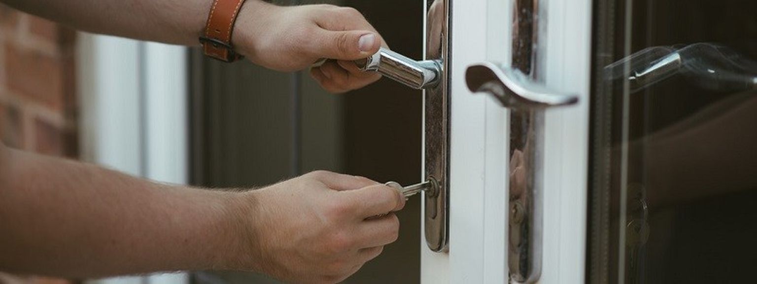 The UK may have up to 140,000 'mortgage prisoners'