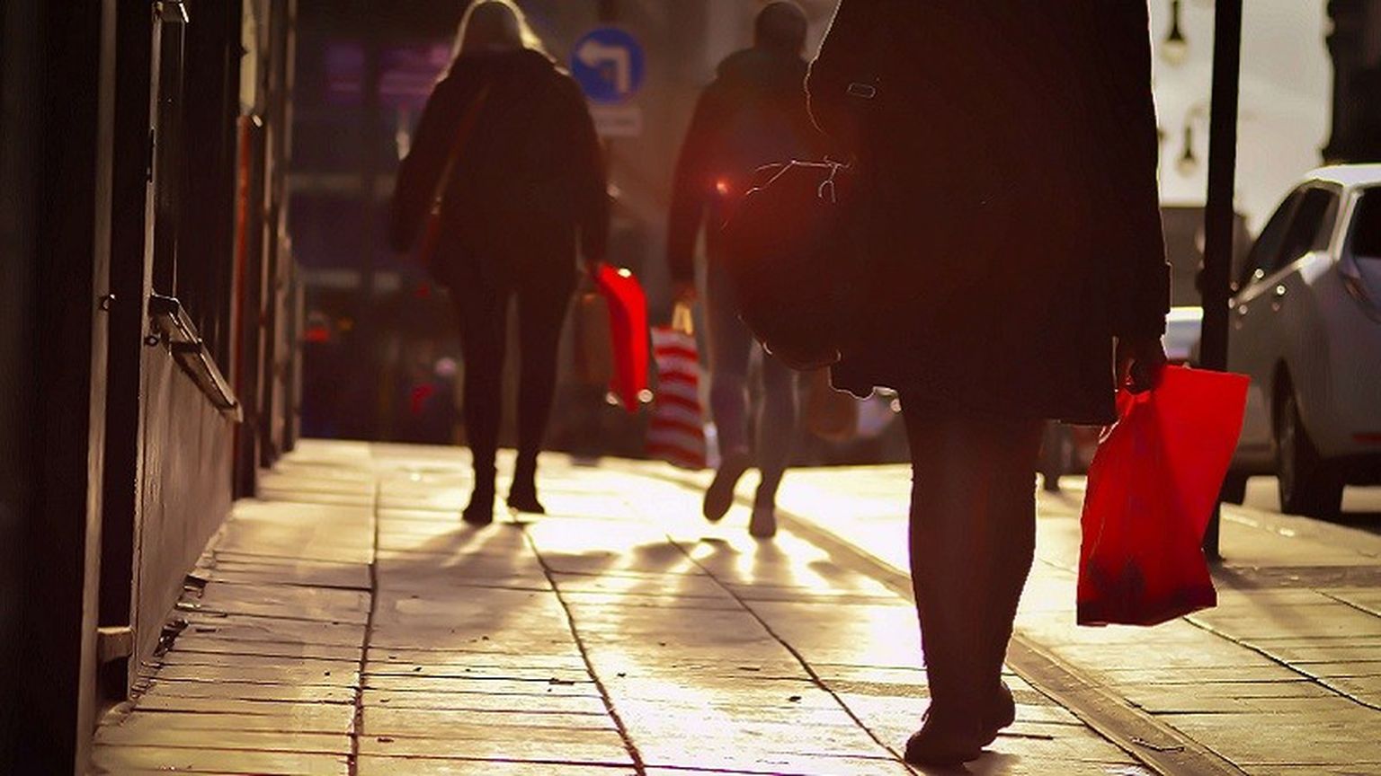 UK inflation rates rise to 9.4%, what does this mean for you?