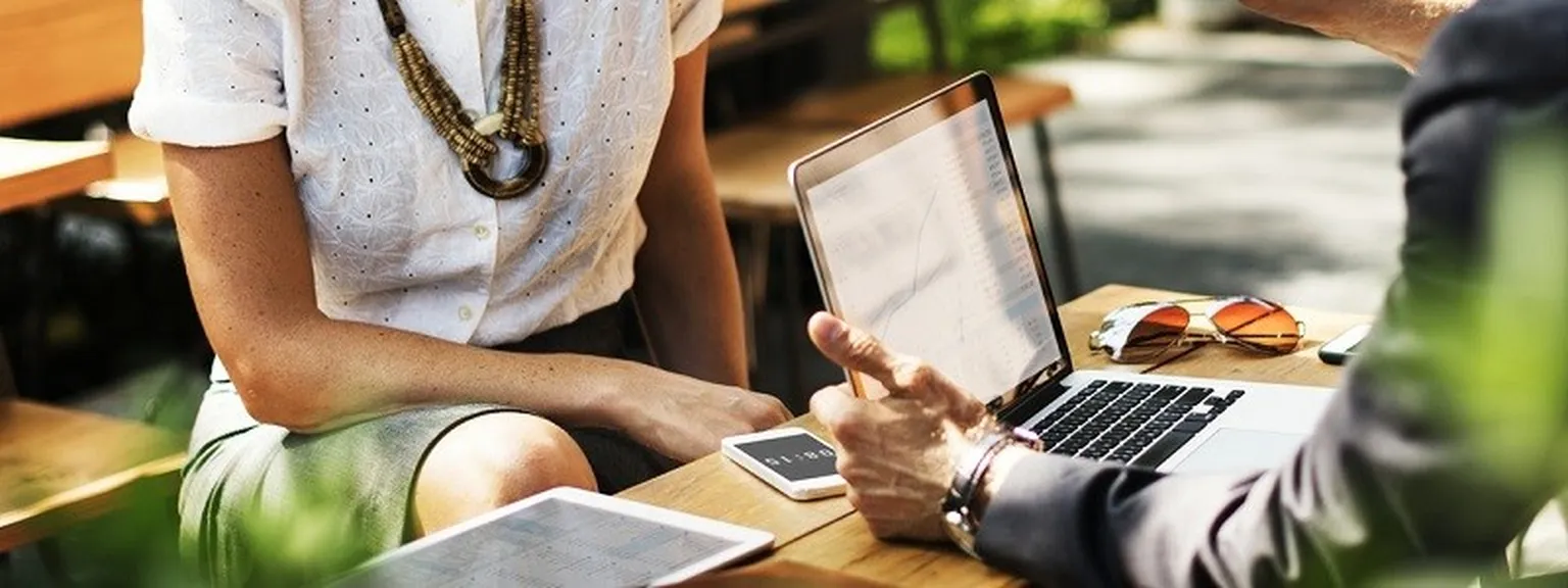 Investment discussion with financial advisor