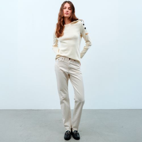 Tenue féminine Atelier Tuffery en écru, pull marin et pantalon clair fabriqués en France. - Atelier Tuffery