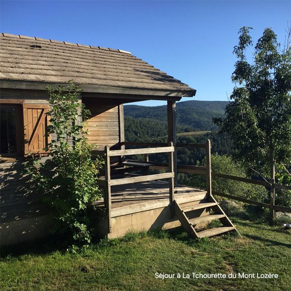 Chalet de La Tchourette avec vue sur les paysages du Mont Lozère | Atelier Tuffery