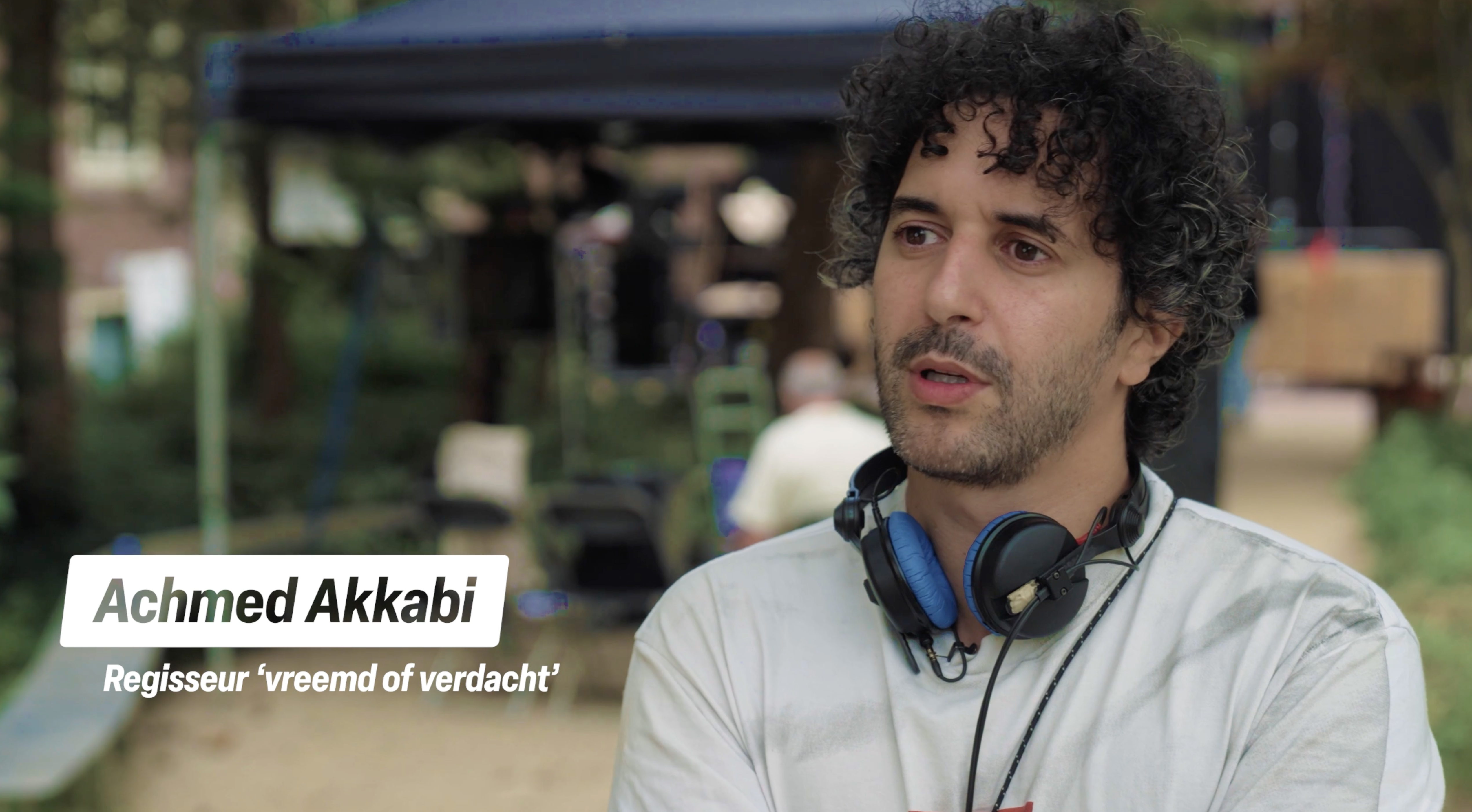 Video poster: Achmed Akkabi over "vreemd of verdacht'" campagne