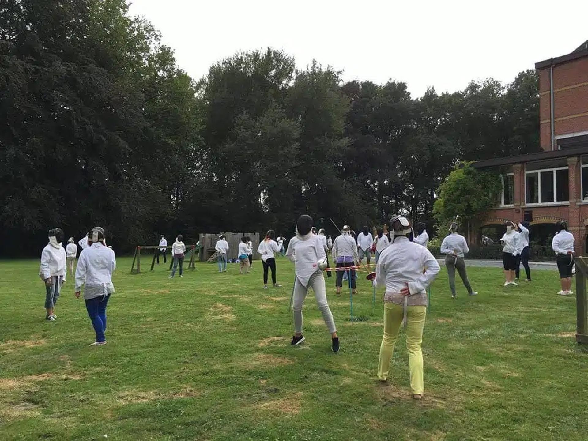 schermen buiten