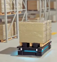 MiR1350 Pallet Lift